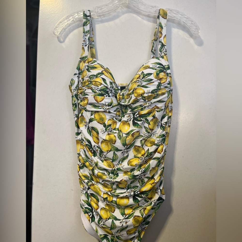 COPY - Multi fit cup one piece swimsuit with lemon print with it 🍋 new without …